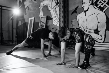 Dehnen: Ein Leitfaden zur Verbesserung von Flexibilität und Gesundheit für Kampfsportler - BATOUSAI